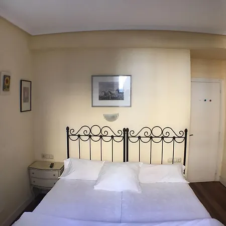 Anne Guest house *