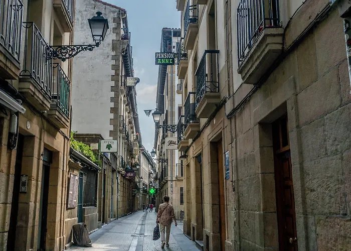 Anne Saint-Sébastien